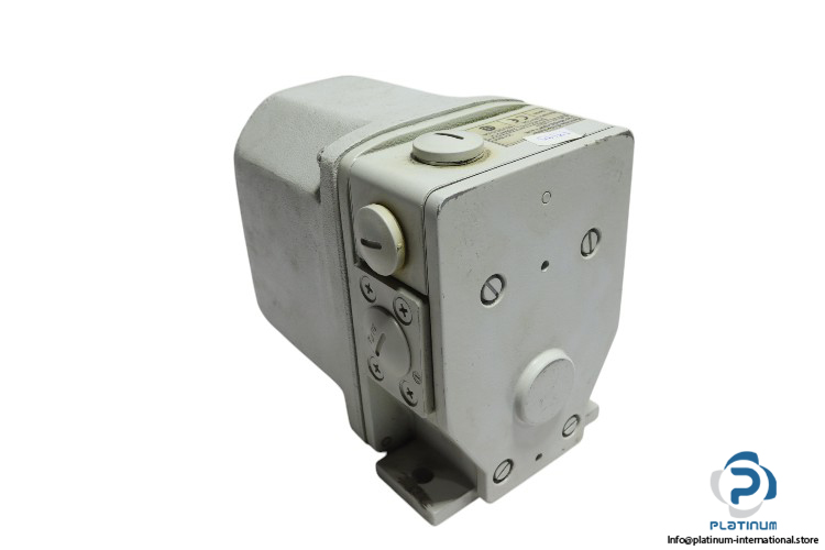 getriebe-endschalter-35HGE-490FV-A1R-gear-limit-switch-used-1