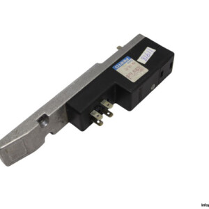 festo-152838-relay-plate-(Used)