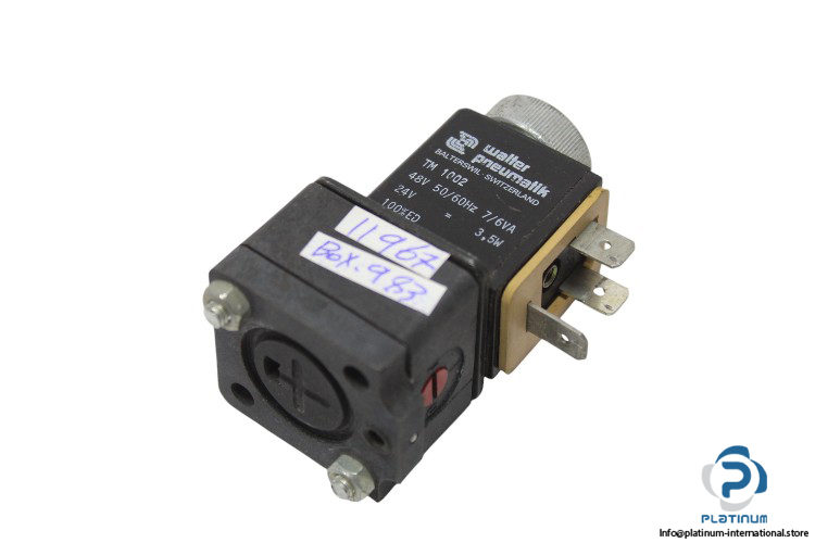 walter-pneumatik-TM-1002-single-solenoid-valve-(used)