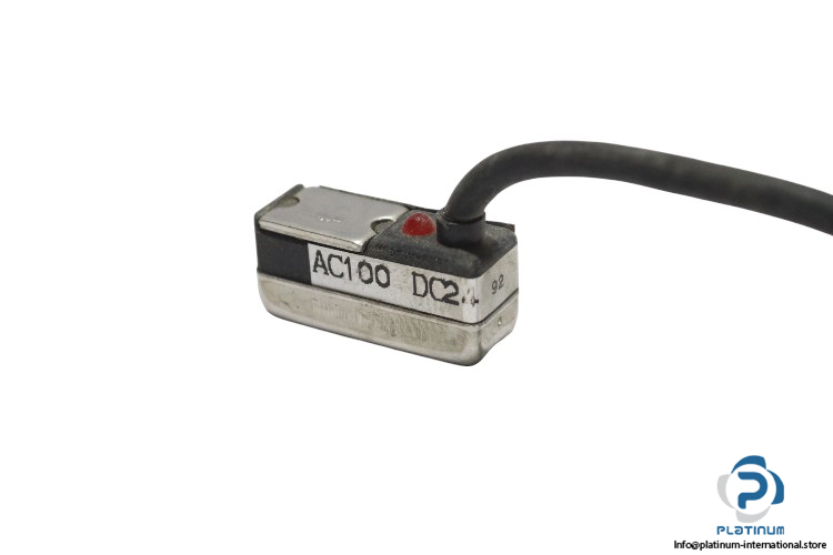 AC100-DC24-reed-sensor(used)-2
