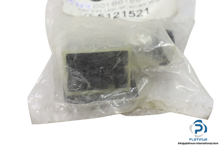smc-00186188-connector-with-led(new)