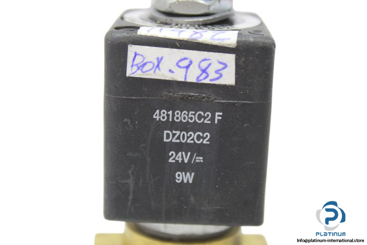 lucifer-E131K0325-single-solenoid-valve-with-coil-(used)-2
