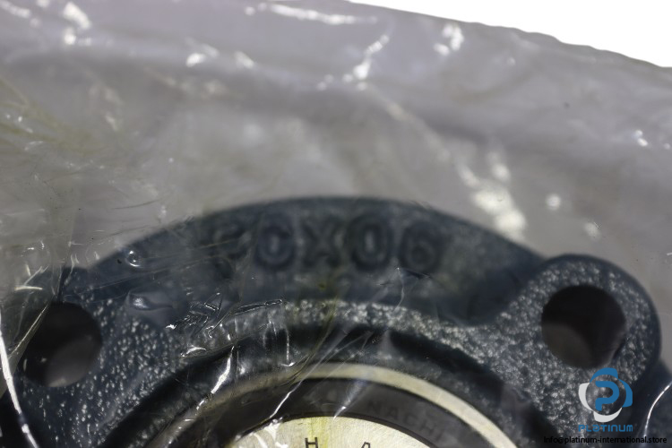 nachi-UCFCX06-round-flange-ball-bearing-unit-new-carton-2