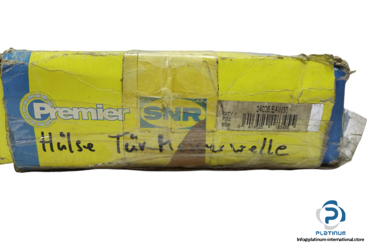 snr-24026.EAW33-spherical-roller-bearing-new-carton-1