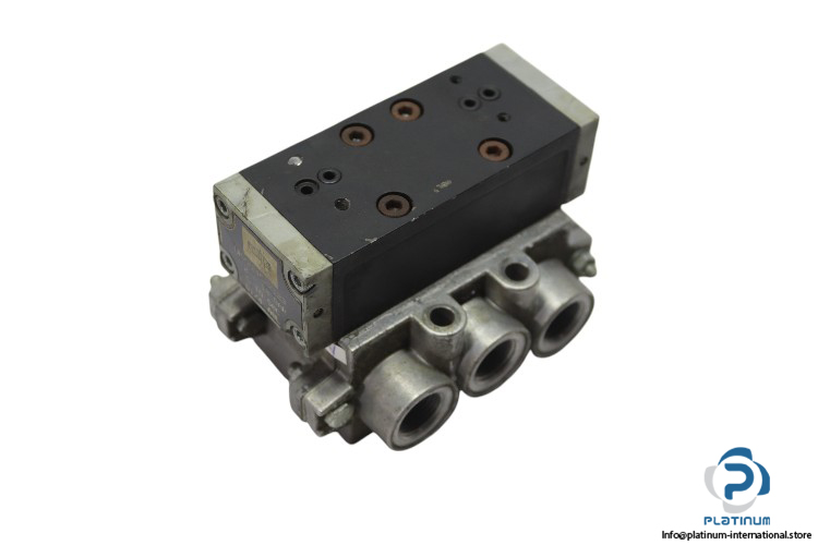 norgren-UM_22152_123-double-solenoid-valve-without-coil-(used)