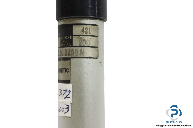 pneumax-1260.20.0200.M-pneumatic-cylinder-(Used)-3