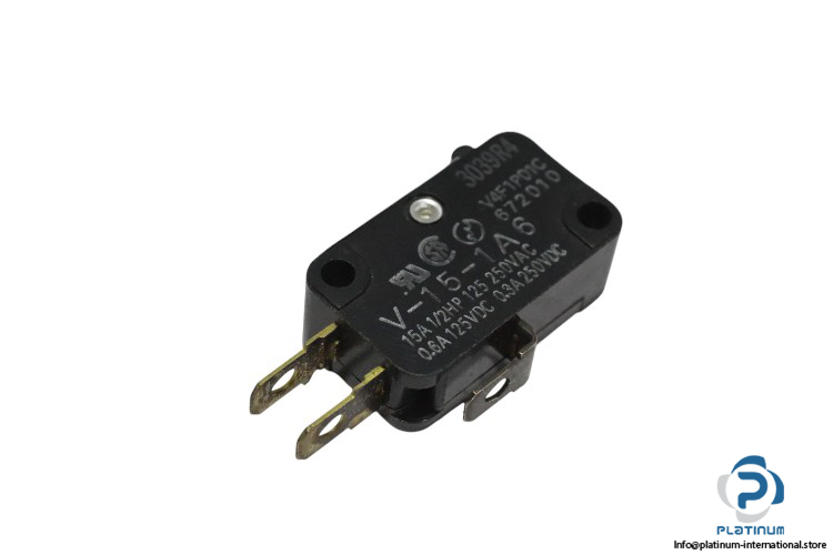 omron-V-15-1A6-micro-switch(used)