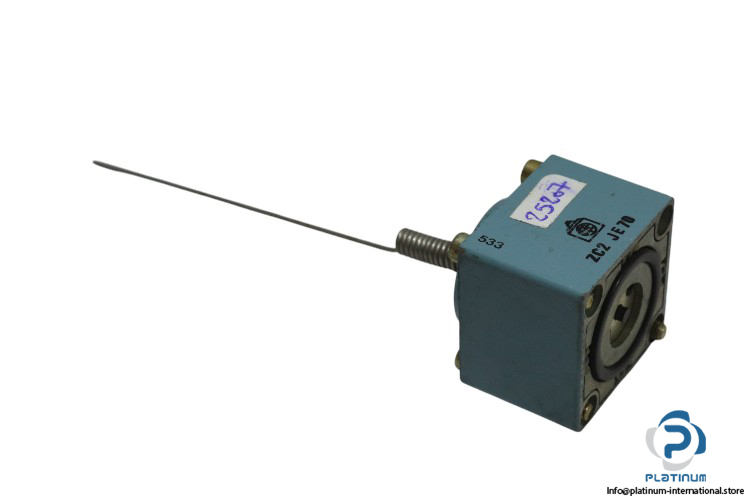telemecanique-ZC2JE70-limit-switch-head(used)