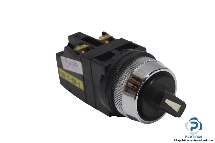 mitsubishi-0R-2-CB-1-selector-switch-(new)