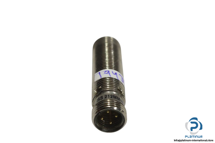 leuze-ISS-212MM_4NO-4E0-S12-inductive-switch-(used)-1