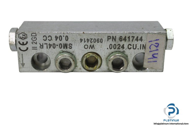 dropsa-SM0-04LR-0.04-CC-modular-progressive-distributor-(new)-3