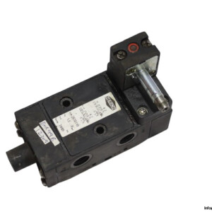 herion-2638110-directional-control-valve-(used)