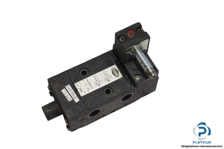 herion-2638110-directional-control-valve-(used)