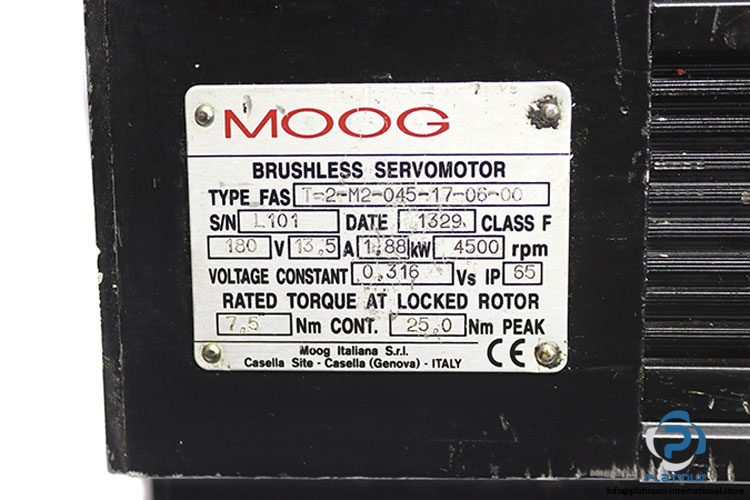 moog-FAS-T-2-M2-045-17-06-00-brushless-servomotor-used-1