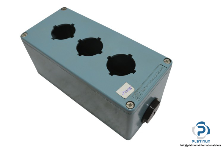 telemecanique-XAP-M3603-empty-control-station-enclosure-(New)