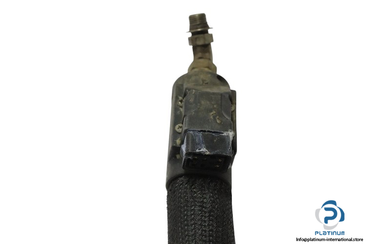 valco-melton-981XX007-heated-hose(used)-2