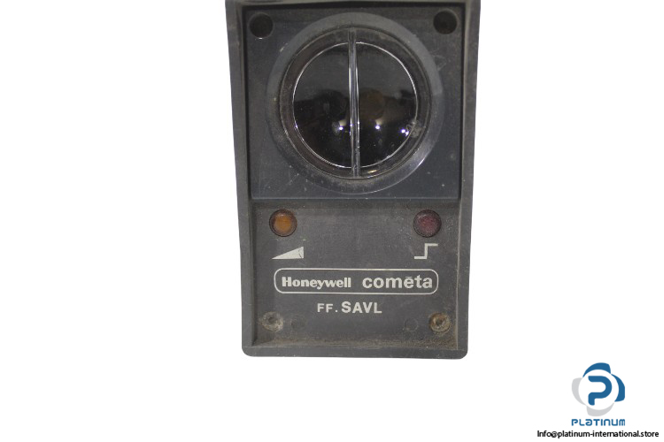 Honeywell-FF.SAVL-74-RB-photoelectric-sensor(used)-1