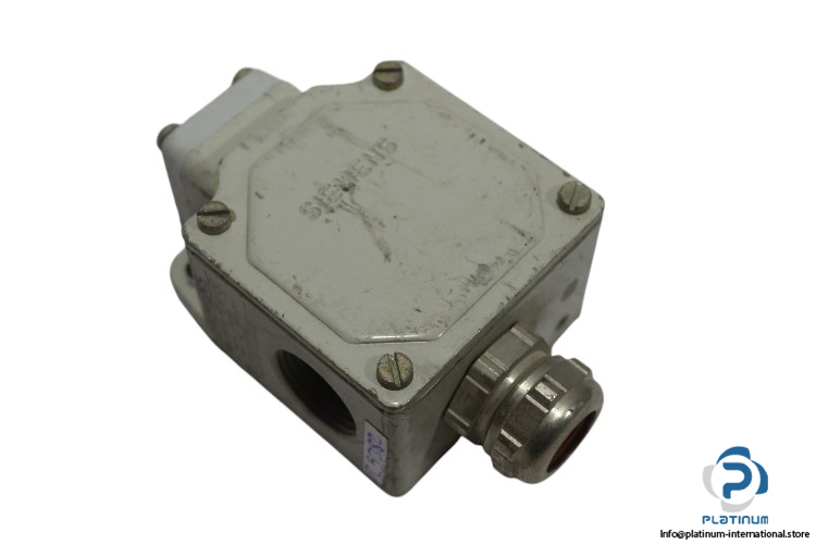 siemens-3se3100-0b-position-switch(used)