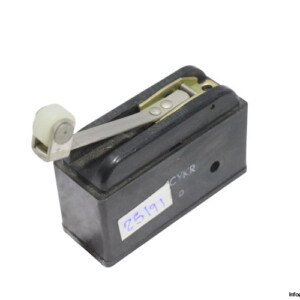 burgess-CYKR-micro-switch-(used)