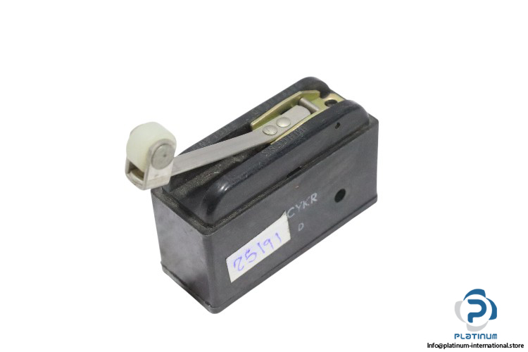 burgess-CYKR-micro-switch-(used)