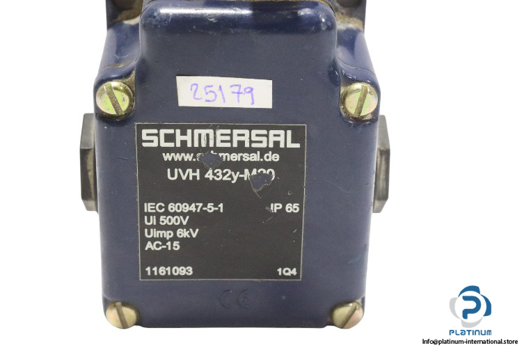 schmersal-UVH-432Y-M20-limit-switch-(used)-2