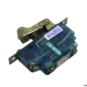 Schaltbau S800IP-00 Snap-Action Switch