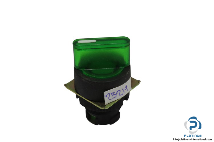 omron-A22W-2MG-selector-switch-with-knob-(new)