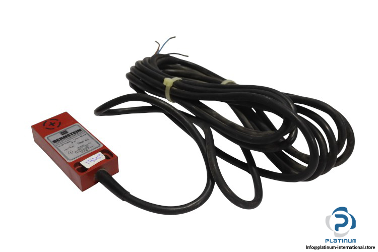 bernstein-NPN-CLODED-proximity-sensor-(used)