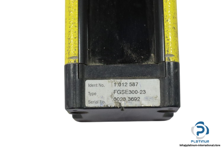 sick-FGSE300-23-beam-sensor-receiver-(used)-3
