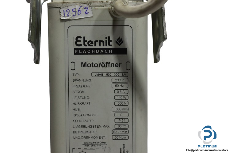 eternit-flachdach-JMAB-500-300-LA-linear-actuator-used-2