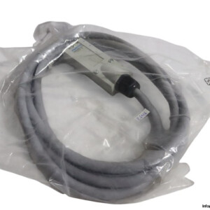 Festo 533192 Connecting Cable