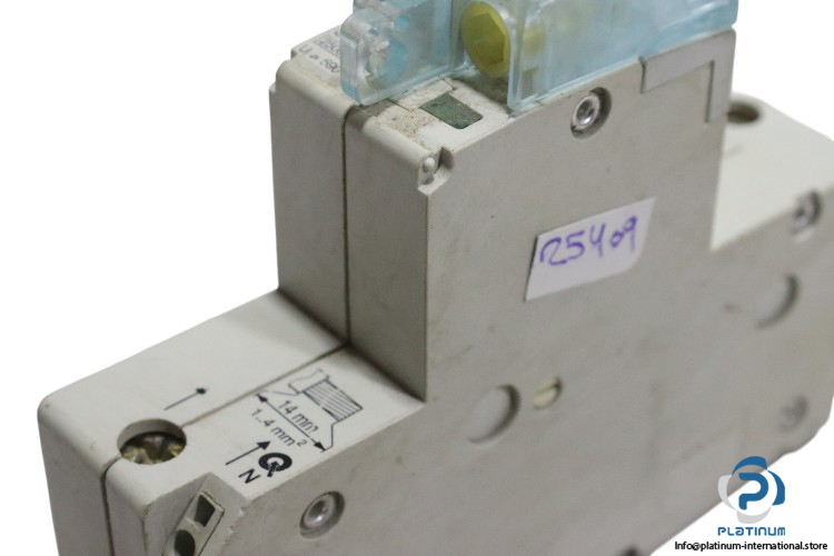 hager-HTN135E-selective-main-circuit-breaker-(Used)-3