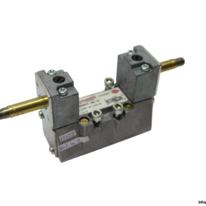 Norgren SXE0573-Z60-70 Double Solenoid Valve