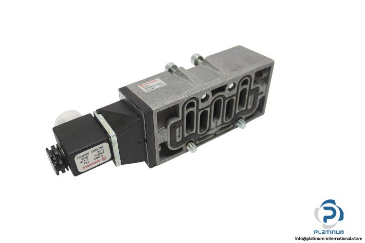 Norgren-SXE9574-A70-00_single-solenoid-valve(new-with-coil)-1