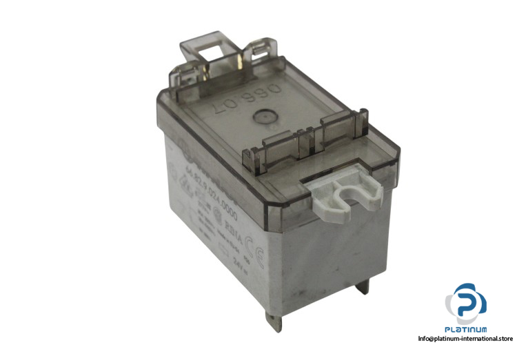 finder-66.82.9.024.0000-power-relay-(used)-1