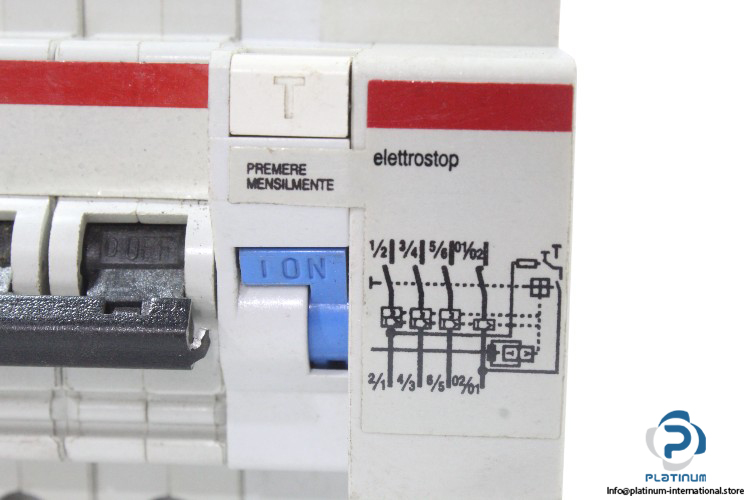 abb-DS-674-C8-circuit-breaker-(new)-2