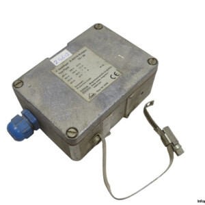 f.vaihinger-D-63110-RODGAU-pressure-actuated-switch-(used)