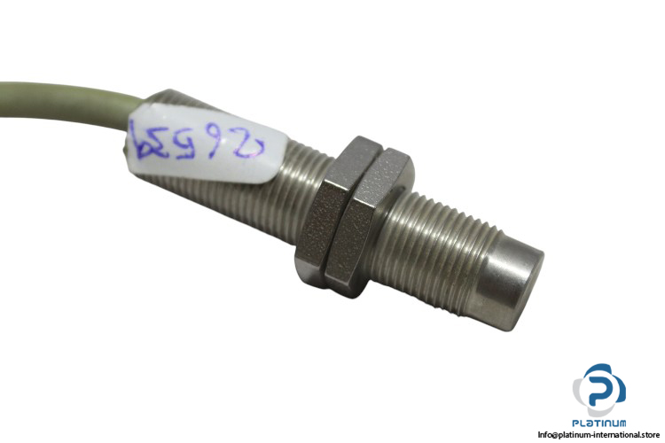 contrinex-DW-AD-713-M12-inductive-sensor-(used)-1