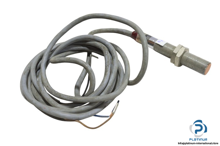 sentec-IGM-002-GSP-inductive-proximity-sensor-(used)