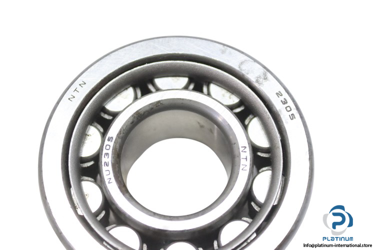 ntn-NU-2305-cylindrical-roller-bearing-used-1