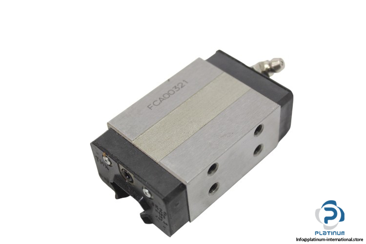 thk-HSR20YR1SS-linear-bearing-block-new-1
