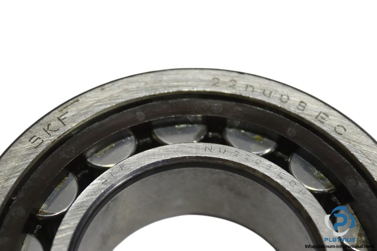 skf-NU-2208-ECP-cylindrical-roller-bearing-used-1