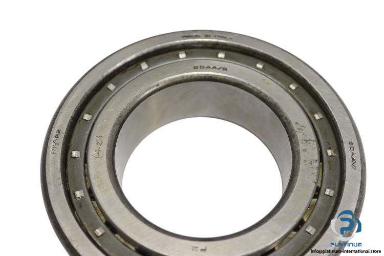 riv-9DAAV_Q-cylindrical-roller-bearing-used-1