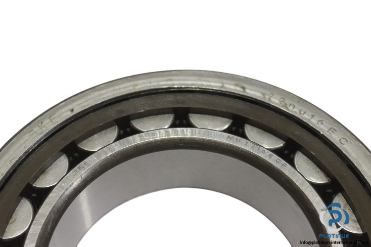 skf-NU-2216-ECP-cylindrical-roller-bearing-used-1