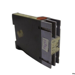 Tesch E67.3X 04 B Time Relay