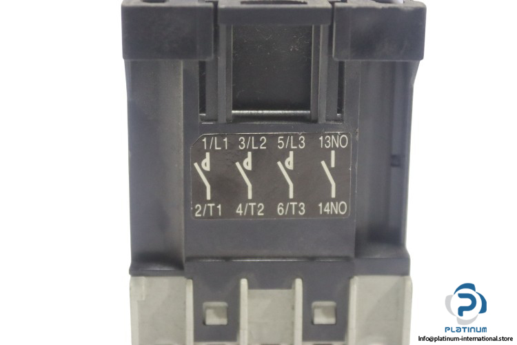 Mitsubishi-sd-q11-contactor(used)-3