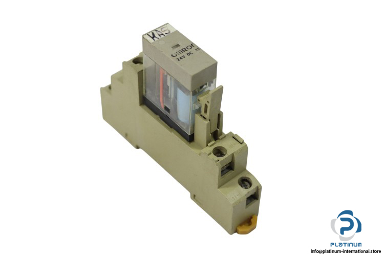 omron-0316C-relay-socket-(used)