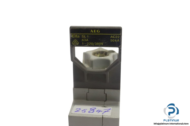 aeg-ELFA-SL1-circuit-breaker-(used)-1