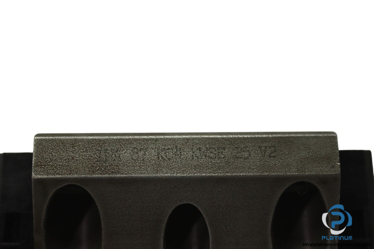ina-KWSE-25-V2-linear-recirculating-ball-bearing-used-2
