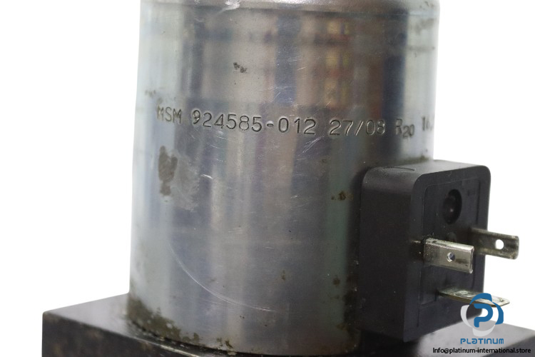 parker-D3DW4CNJW40-solenoid-directional-control-valve-(Used)-1